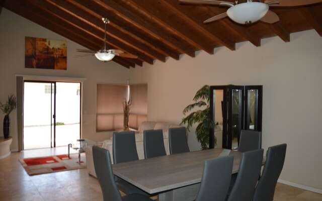 Los Tocayos 3 Bedroom Home