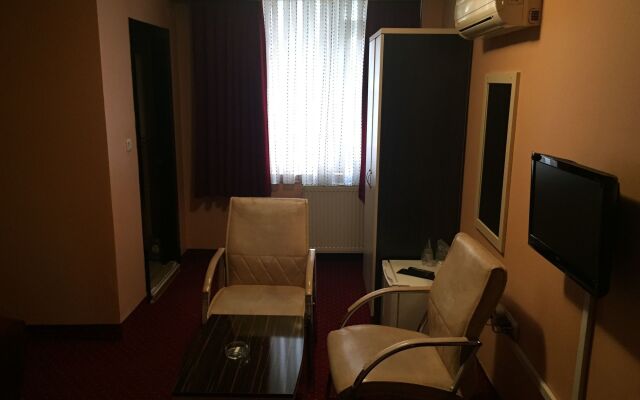 Mina 1 Hotel