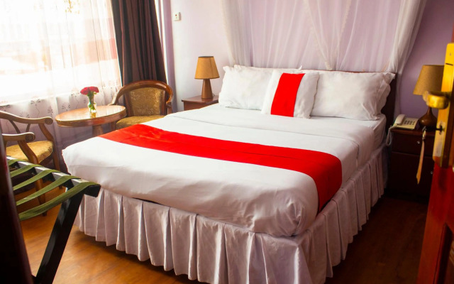 Hotel Aquiline