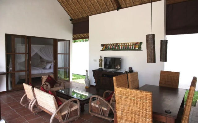 Villa Candi Kecil 1