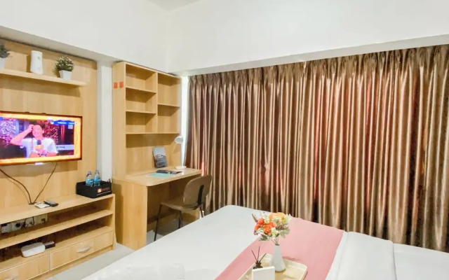 Well Designed Studio Springlake Summarecon Bekasi Apartment