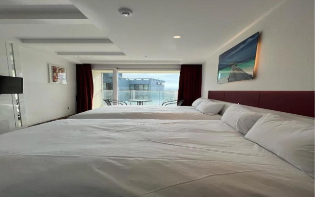 Hamdeok Beach Stay Jeju