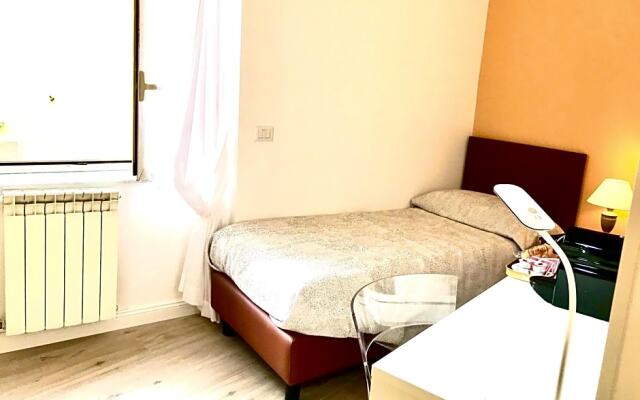 agorà singola con bagno privato adiacente