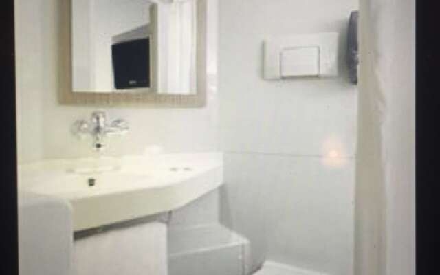 Première Classe Saint Malo - Saint Jouan des Guérets