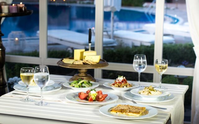 Porto Naxos Hotel
