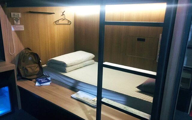 Philstay Ehwa Boutique - Female Only