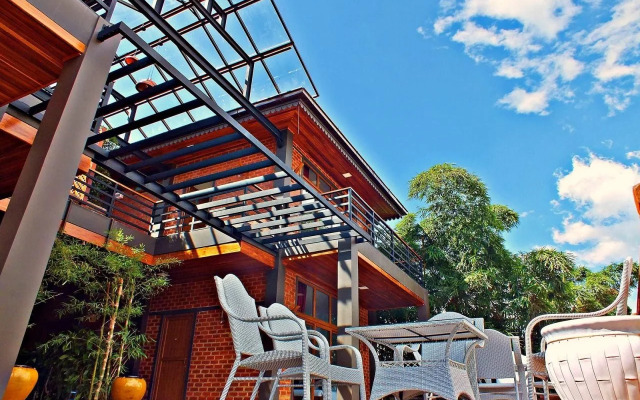 The Manor Lake Front Resort by Phyu Zin Group of Hotels