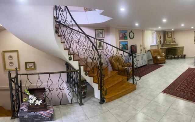 Hotel Likani Vip Hall