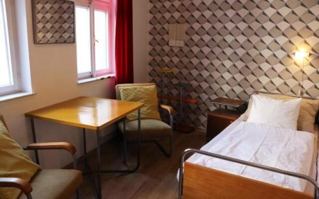 Hostel Boudnik