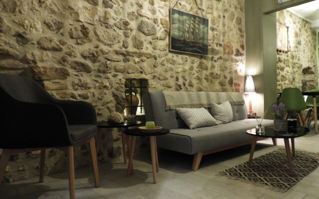 Cozy House Parga