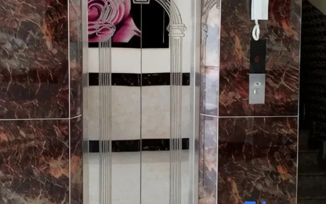 10h Hotel