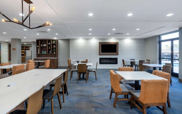 Wingate By Wyndham Albany - Hotel in Albany - Photo 4