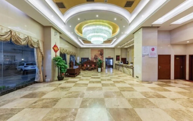 The King Lycra Hotel