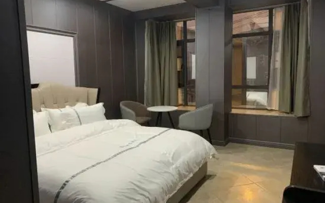 Mercure Huangping
