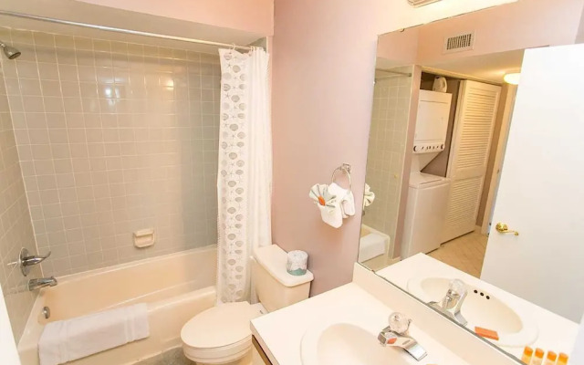 Oceanfront Luxury: 2BR Condo, St. Augustine