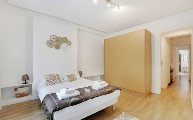Chic Apartment - 3br/10p - Gare de L'est/republique