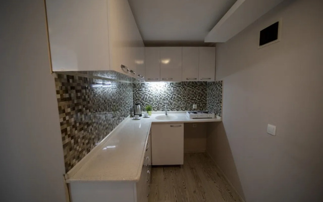 Silver Tower Residence