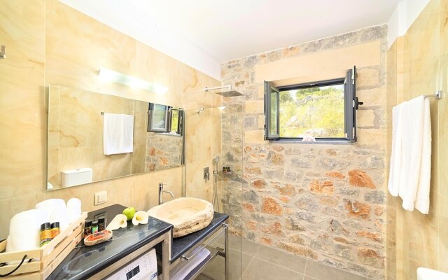 Villa Vardis Heated Pool