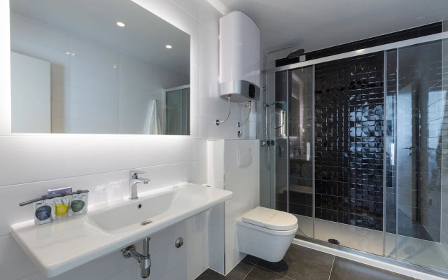 B Gold Luxury Rooms