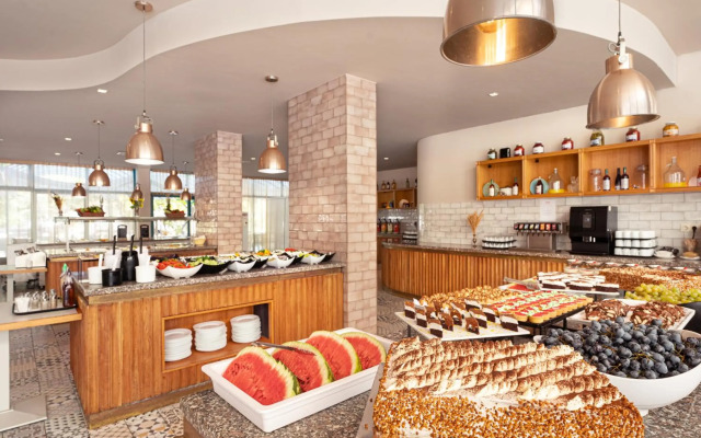 Zefir Hotel