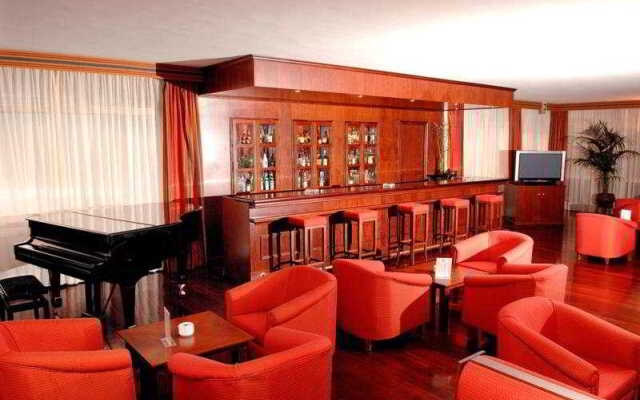Hipócrates Curhotel