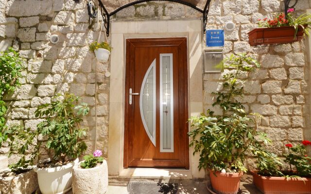Apartment Irvin - sweet apartment : A1 Trogir, Riviera Trogir