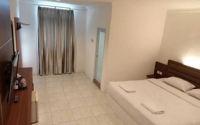 Penuin Hotel
