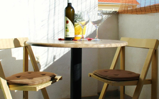 Entire rental unit LIMA *free parking space