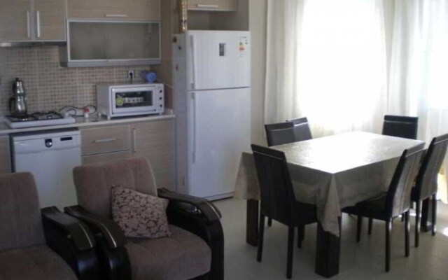 Апарт-отель Golden Life 