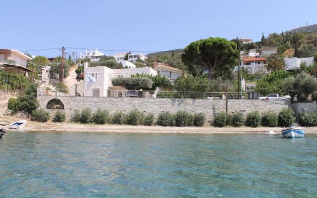 Beach Villa @ South Evia Island