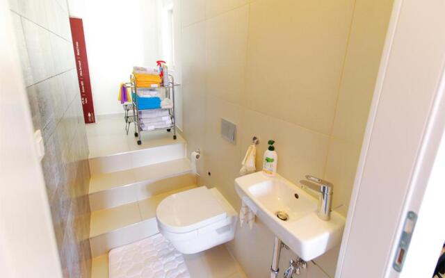 Brand New apartment in Murter id:100