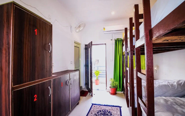 Manzil Hostel