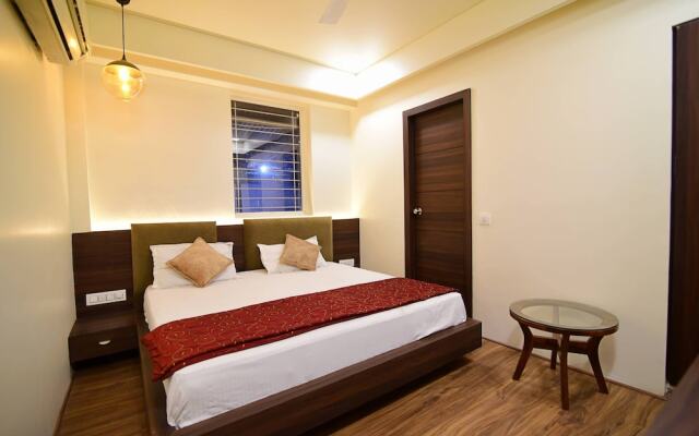 Shyampuriya Palace By FabHotel