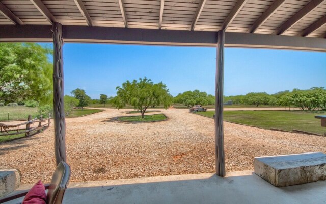 Ranchers Relaxation WR 1903c