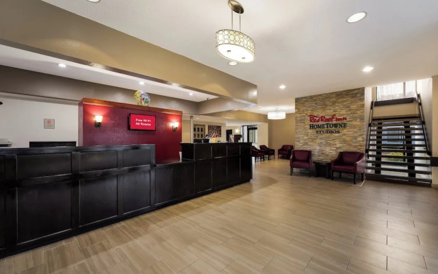 Red Roof Inn Painted Post