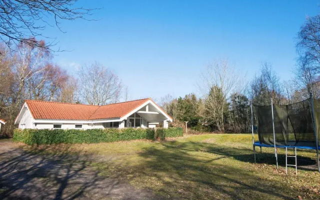 8 Person Holiday Home in Glesborg