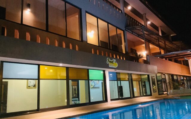Front Beach Hotel