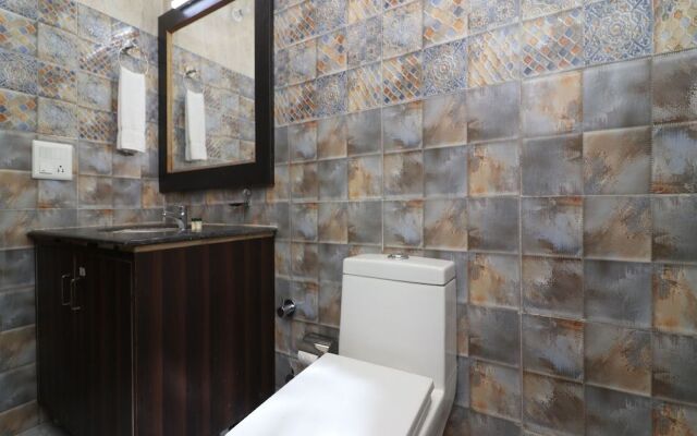 OYO 26137 Hotel Shyam Regency