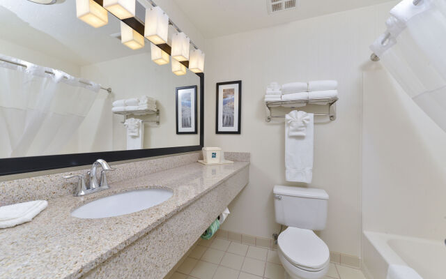 Quality Inn & Suites University Fort Collins