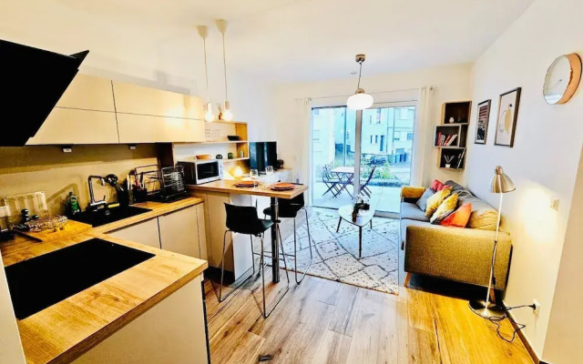 Lovely 1 bedroom flat with terrace