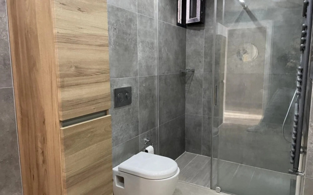 Bohemian Flat in Nisantasi With Central Location
