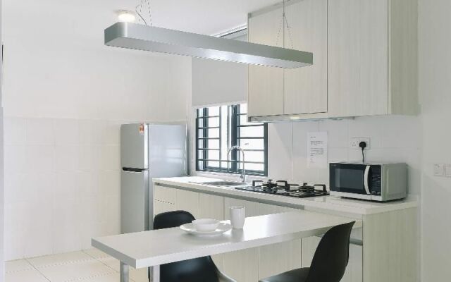 1 Tebrau Suites by Subhome