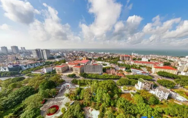 Vienna Hotel (Beihai City Hall Old Street) – Outside – Beihai