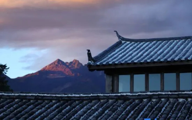 Lijiang Sadhu Inn