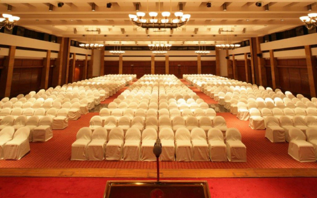Jaypee Palace Hotel & International Convention Centre