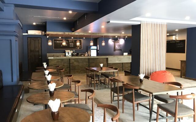 BaobaBed Hostel