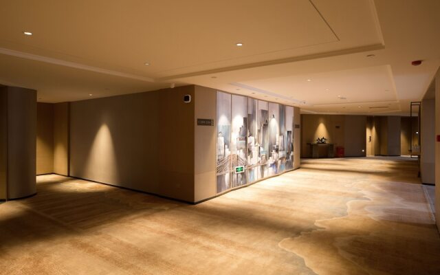 Echarm Hotel Zhaoyang Culture Palace(Dossen)