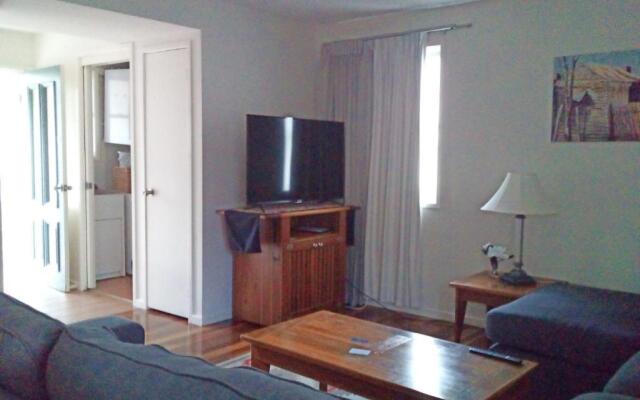 Currawong Deluxe Townhouse 439
