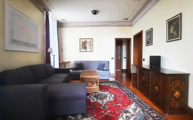 Ecco Marino Casa Vacanze