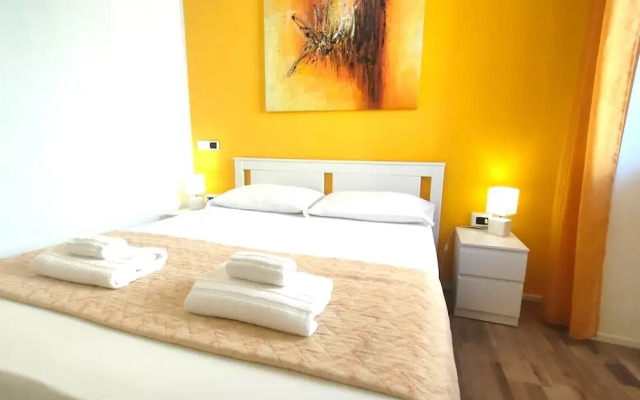 Iris Rooms